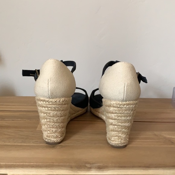 Naturalizer Derby 8.5 - Picture 4 of 6